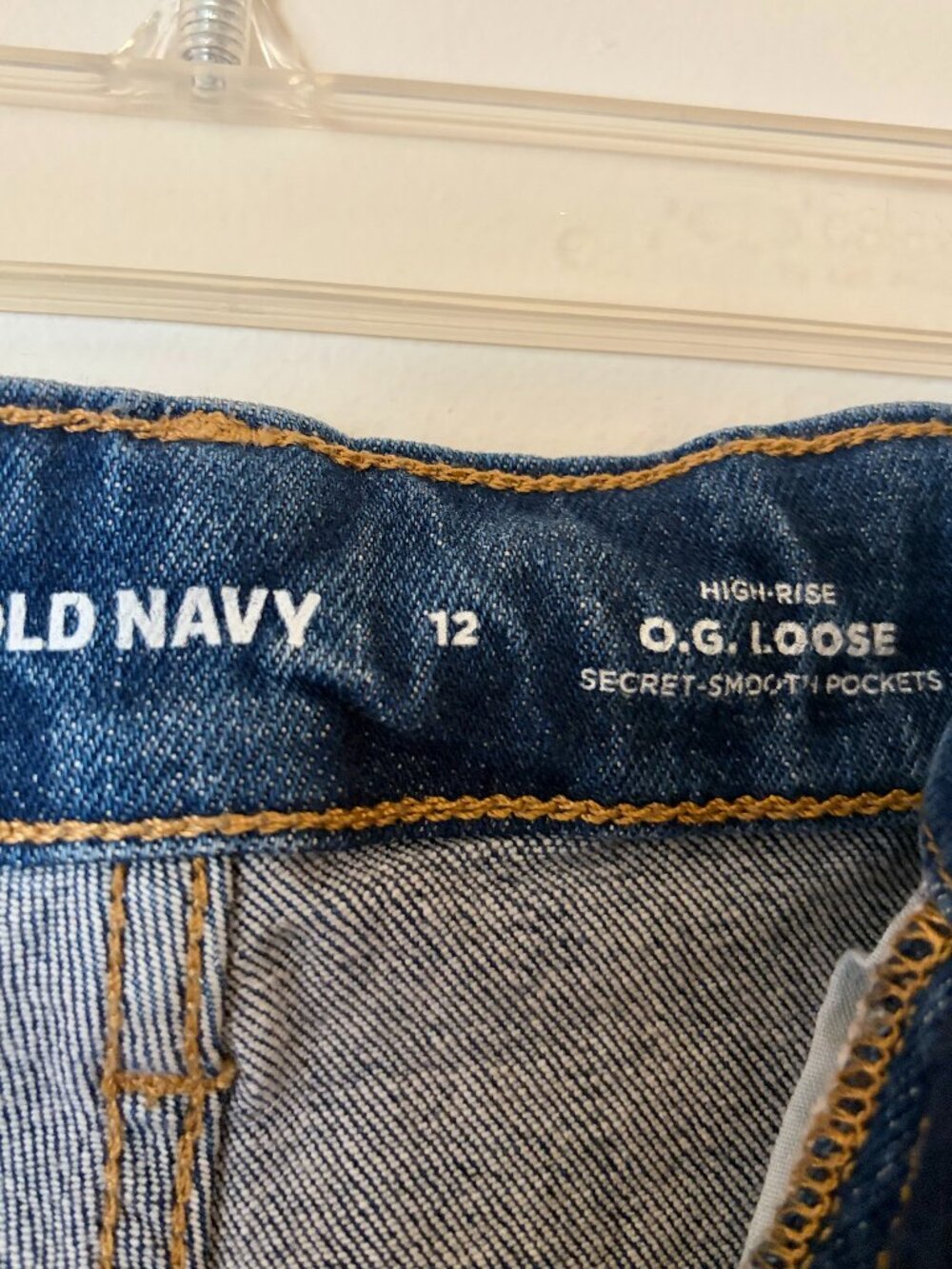 Old Navy O.G. Loose blue jeans, size 12 - Picture 2 of 4